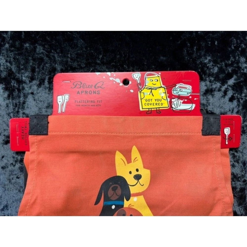 Blue Q Dogs Apron Cotton Twill 28x31 Adjustable Neck Pockets NWT WW813 - Picture 4 of 10